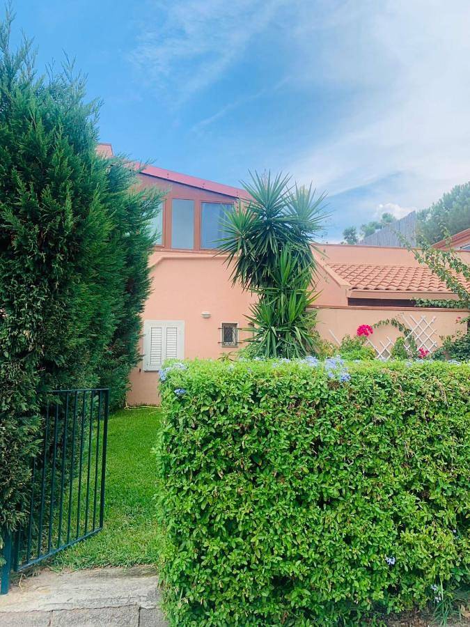 Casa vacanza per 4 persone, con giardino, con animali domestici a Tonnarella