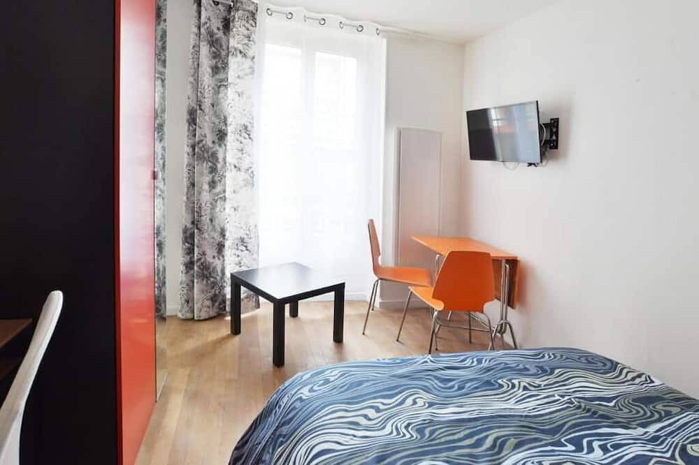 Appartement entier, Studio sur cour au calme au centre ville in Juvisy-sur-Orge, Essonne