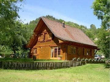 Ferienhaus für 9 Personen, mit Terrasse und Garten im Elsass