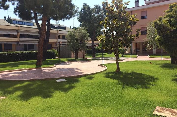Apartamento de vacaciones para 7 personas, con jardín - 1
