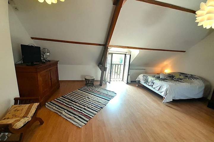 Gîte pour 9 personnes, avec terrasse et jardin dans Lye - 3