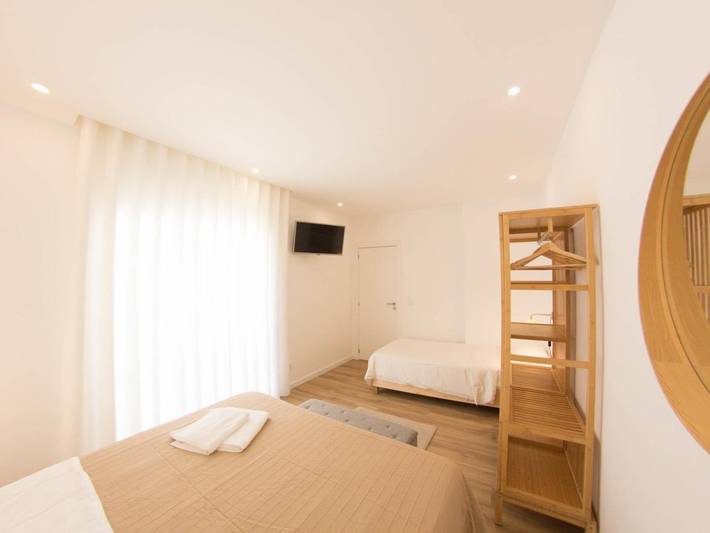 Apartamento de férias inteiro, Buarcos Beach Apartment, wi-fi, cable Tv in Praia de Buarcos, Figueira da Foz