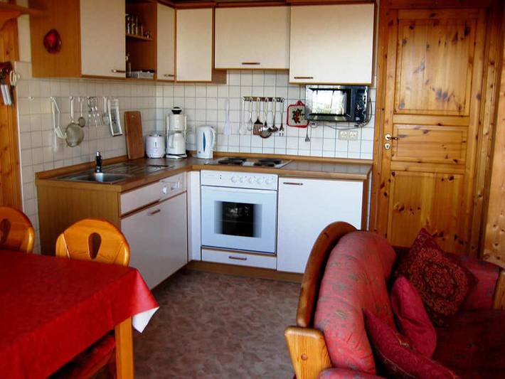 Ferienhaus für 4 Personen, mit Terrasse und Seeblick in Userin - 4