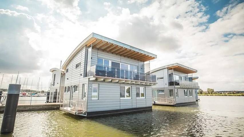 Boot für 6 Personen, mit Balkon in Kröslin - 2