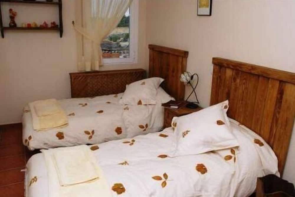 Casa Mónica para 8 personas in Narrillos de San Leonardo, Ávila