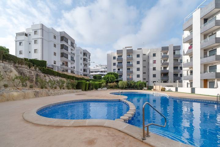 Holiday apartment for 4 people, with lake view and children pool as well as balcony - 1
