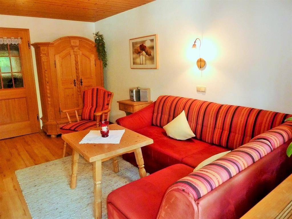 Ganze Ferienwohnung, Gästehaus Schaub in Vorderhindelang, Bad Hindelang