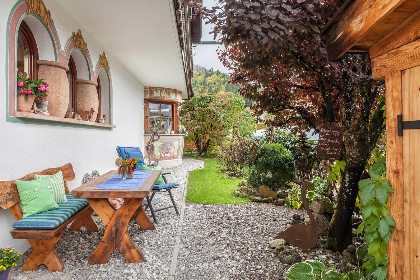 Ganze Wohnung, Ferienwohnung 'Kleisl' mit Bergblick, Garten und Wlan in Grainau, Bayerische Alpen