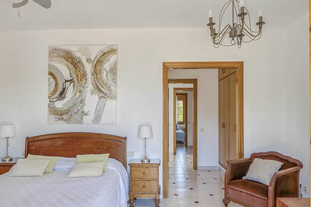 Villa in Arenys de Mar met Zeezicht in Arenys de Mar, Costa del Maresme