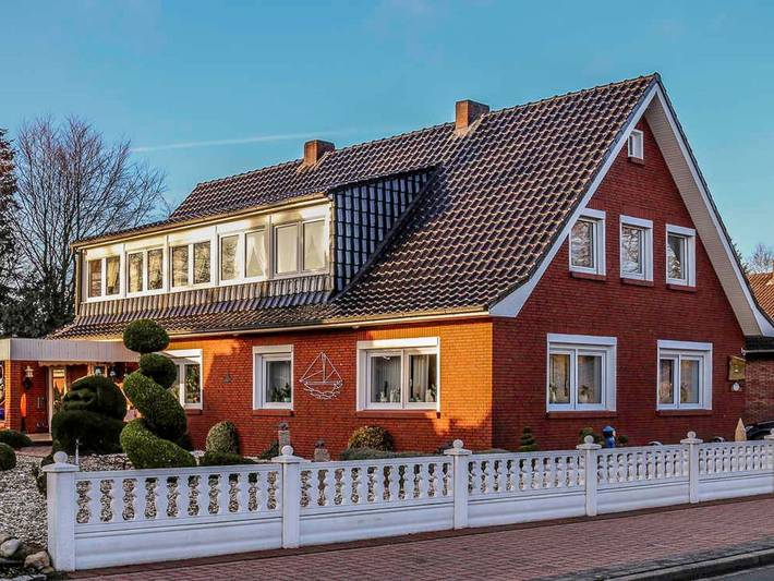 Ferienwohnung für 7 Personen, mit Terrasse und Garten in Ostrhauderfehn
