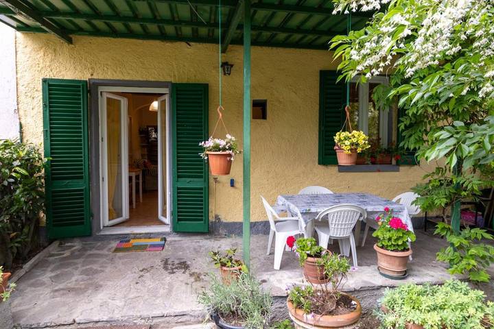 Casa vacanza per 2 persone, con panorama e giardino, con animali domestici in San Marcello Pistoiese