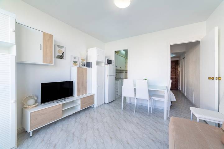 Entire studio, Studio Apartment 'Estudio Almerimar' with Sea View, Wi-Fi and Air Conditioning in Almerimar, El Ejido