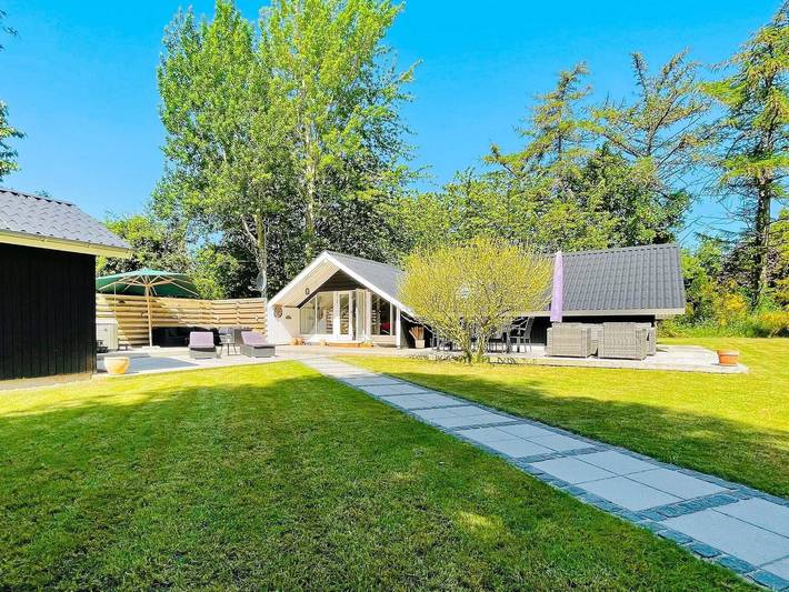 Ferienhaus für 8 Personen, mit Terrasse und Balkon/Terrasse an der Kattegat Küste