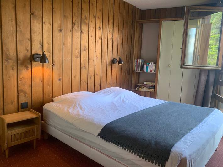 Entire apartment, Spacious apt for 6/7 people, East and South balcony, tasteful decor in Pra-Loup, Uvernet-Fours