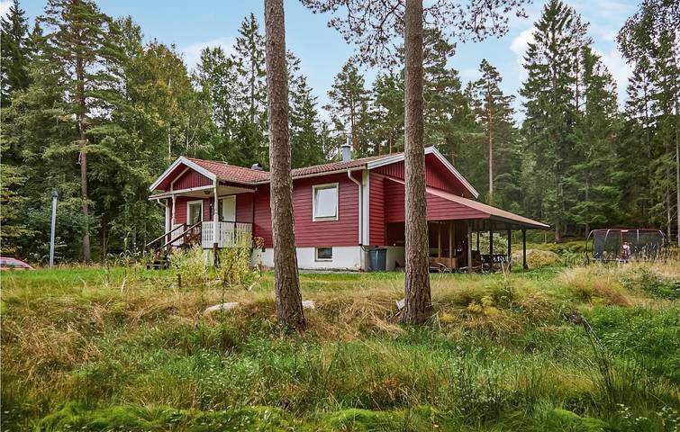 Hus för 10 Personer med trädgård in Orust