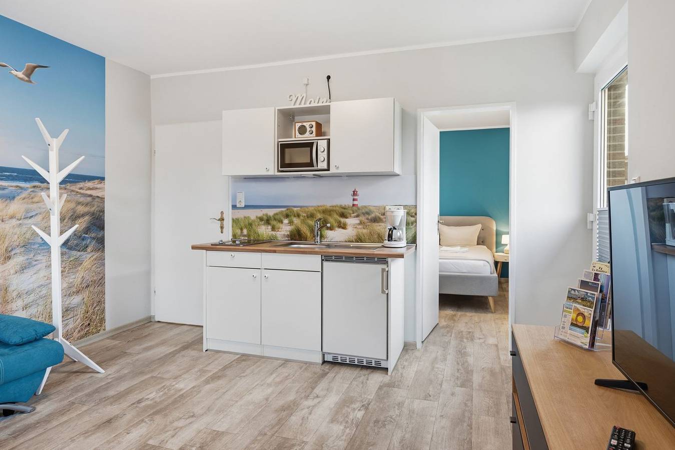 Ganze Wohnung, Kompakte Auszeit mit Terrasse und Garten in Norddeich in Strand Norddeich, Norddeich