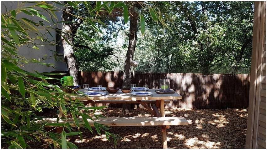 Location de vacances pour 5 personnes, avec piscine ainsi que jacuzzi et terrasse à Pourcieux - 2