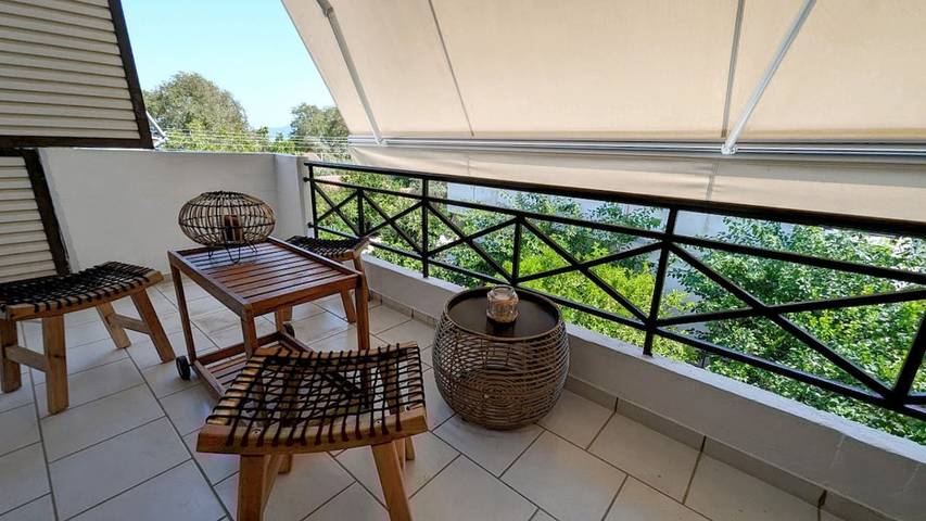 Ferienwohnung für 4 Personen, mit Balkon in Mittelgriechenland