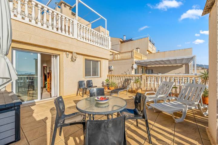 Apartamento entero, Apartamento en Bolnuevo con vistas al mar, piscina compartida, A/A y Wi-Fi in Bolnuevo, Mazarrón