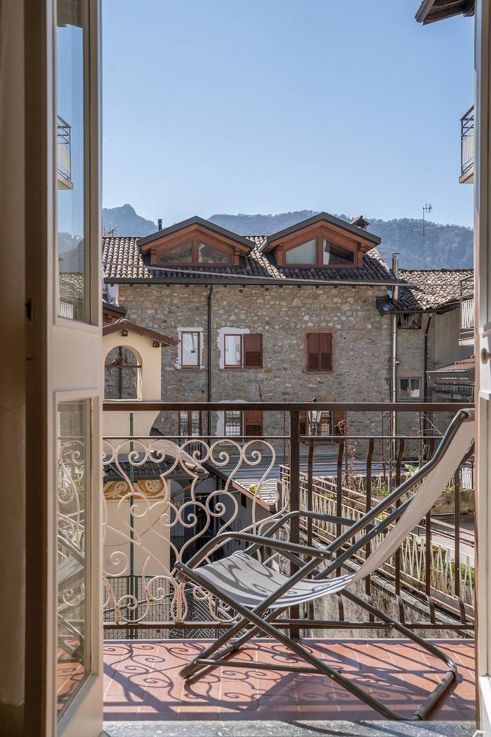 Ganze Wohnung, The Moggio Garden - Perfect family apartment in Moggio, Westliche Bergamo-Alpen