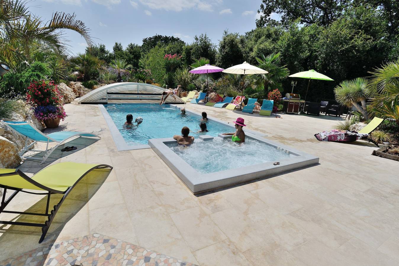 L’Oasis de Boisset: 5-Star Villa with Private Pool and Spa in Boisset-et-Gaujac, Cévennes