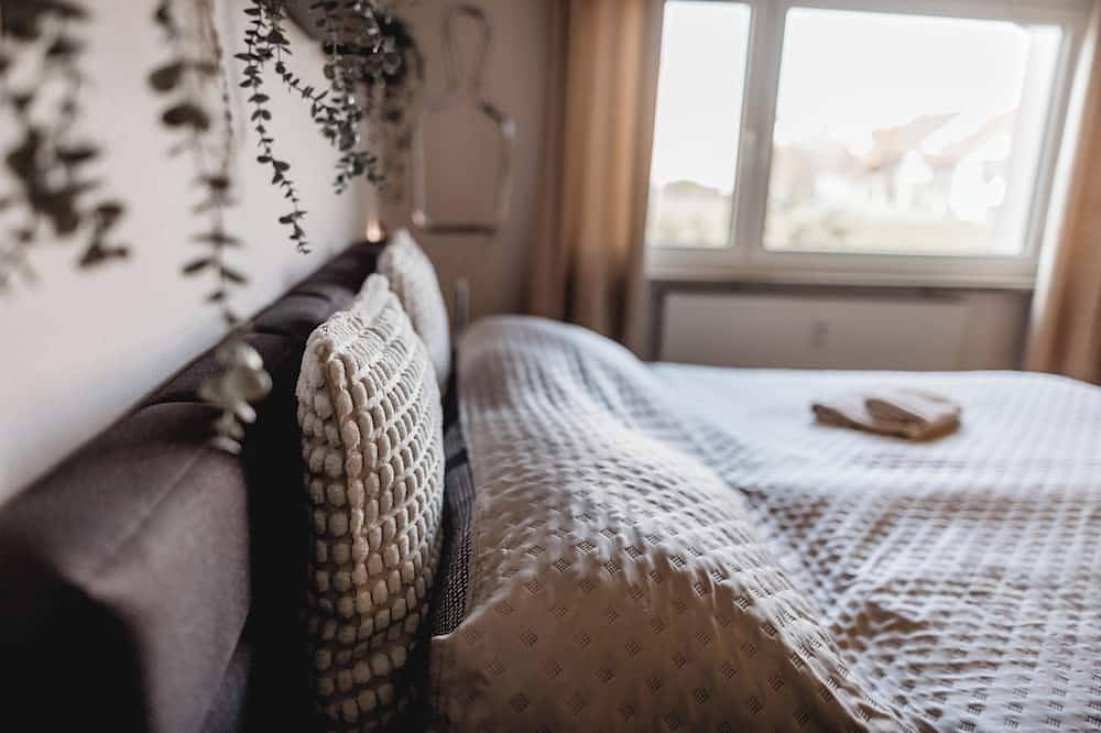 Geheel appartement, Bayreuther Stadtoase @ Me Homes in Frankenalb