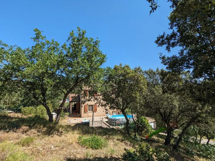 Casa de vacaciones para 7 personas, con vistas además de piscina y terraza - 1