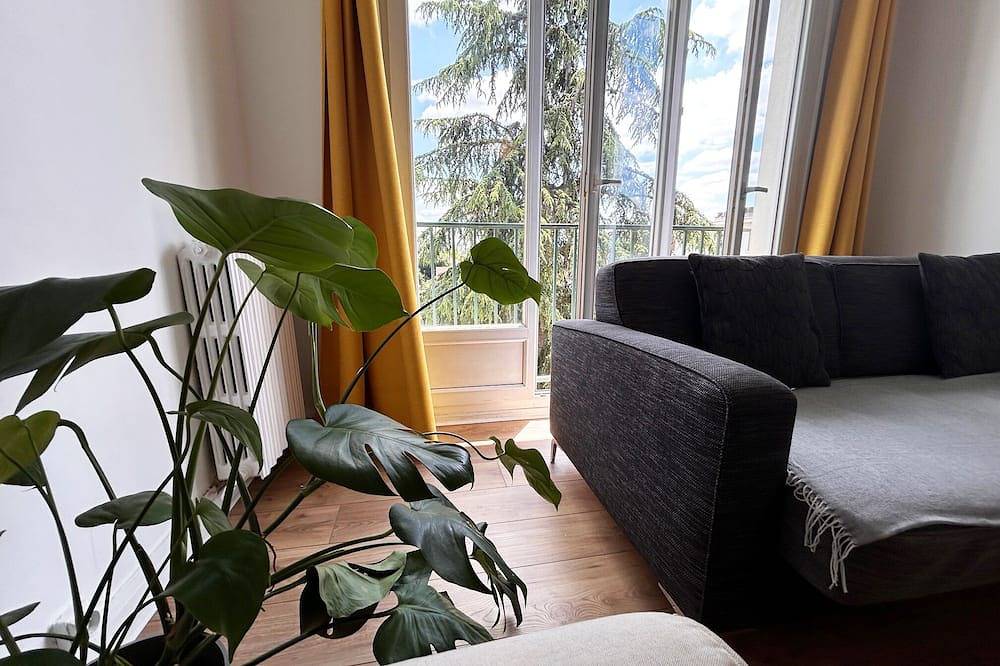 Entire apartment, Charming apartment near Paris, quiet and bright in Thiais, Val-de-Marne