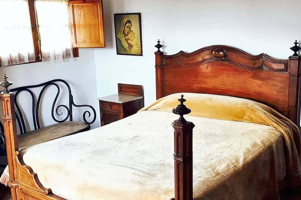 Homerez - Casa espaciosa en Tortosa con piscina privada in Tierras del Ebro, Provincia de Tarragona