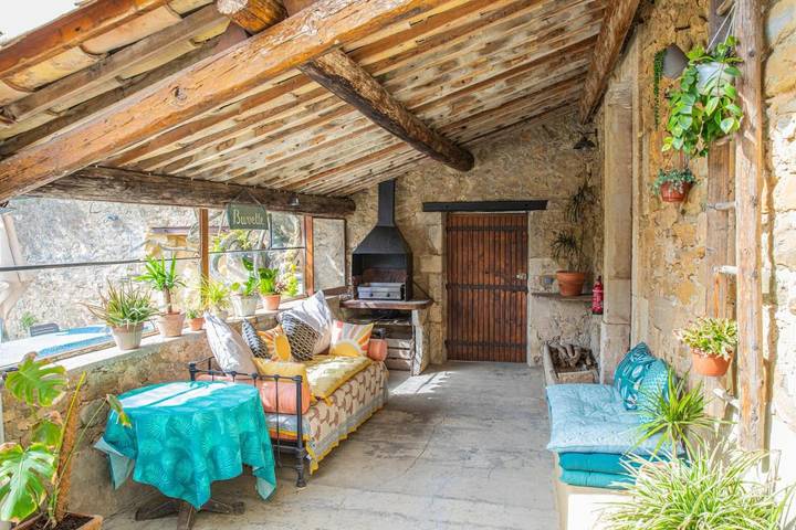 Location de vacances pour 5 personnes, avec jardin ainsi que jacuzzi et piscine à Saint-Paulet-de-Caisson - 4