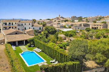 Ferienhaus in Llubí, Mallorca Inselmitte für 16 