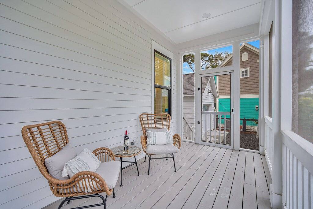 Luxurious Living in Old Town Bluffton! Sleeps 6! Prime Location! in Bluffton, Beaufort County