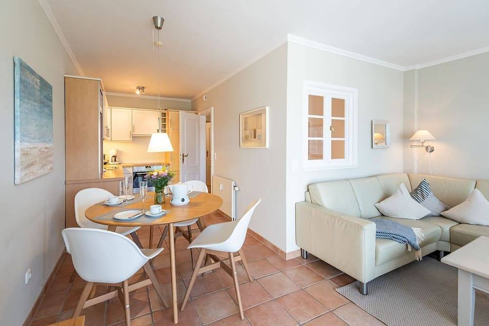 Entire apartment, C-haus Christine, App.20 - Ferienwohnung in Direkter Strandnähe mit ca. 65 m² Wohnfläche und 3 in Wenningstedt, Sylt