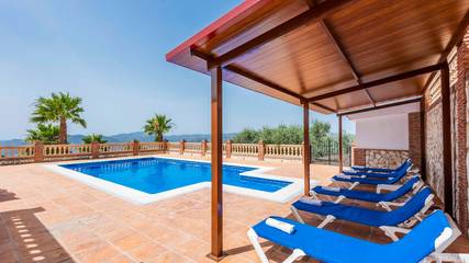 Casa Rural para 30 Personas en Periana, Provincia de Málaga, Foto 2