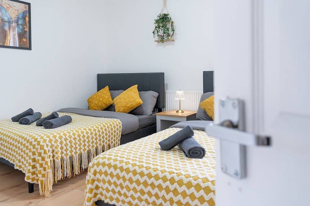 Open Mind Property - Luxury 5 Beds & Free Parking in Portsmouth, Südostengland