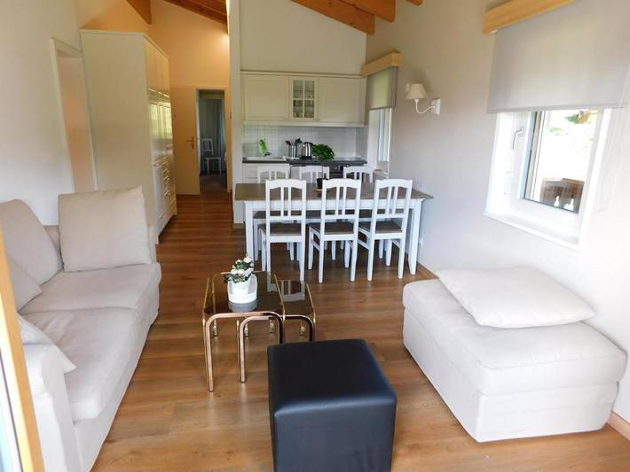Ferienwohnung für 6 Personen, mit Balkon und Terrasse sowie Sauna und Ausblick