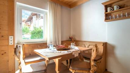 Appartement voor 8 Personen in Mayrhofen, Zillertaler Alpen, Afbeelding 2