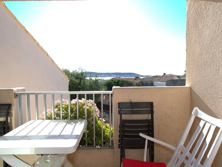 Gîte pour 2 personnes, avec balcon dans Port De Balaruc Les Bains - 3