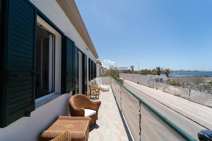 Ferienhaus mit Meerblick für 4 Personen, mit Ausblick und Garten