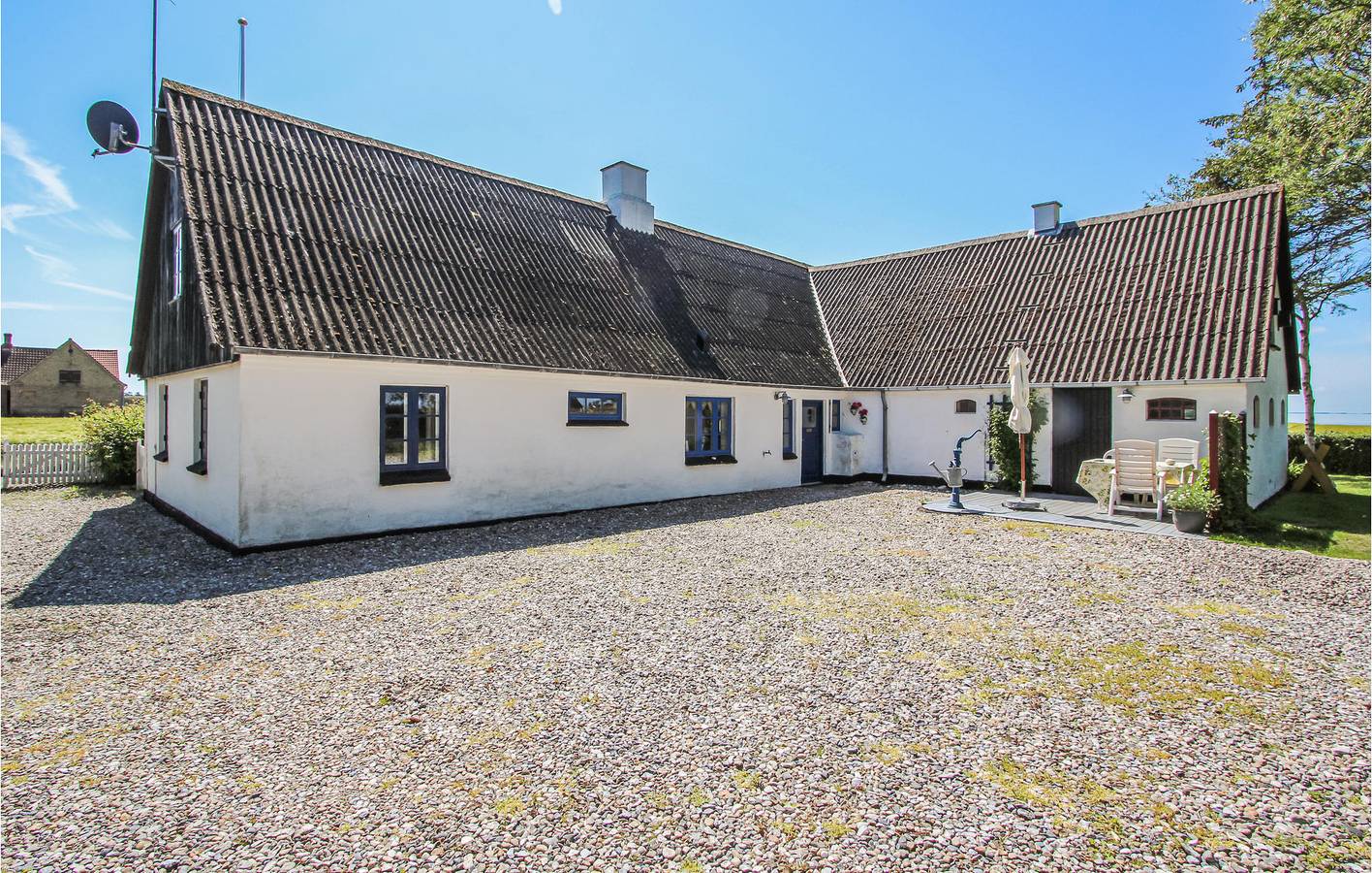 Holiday home for 6 people with hot tub in Little Belt