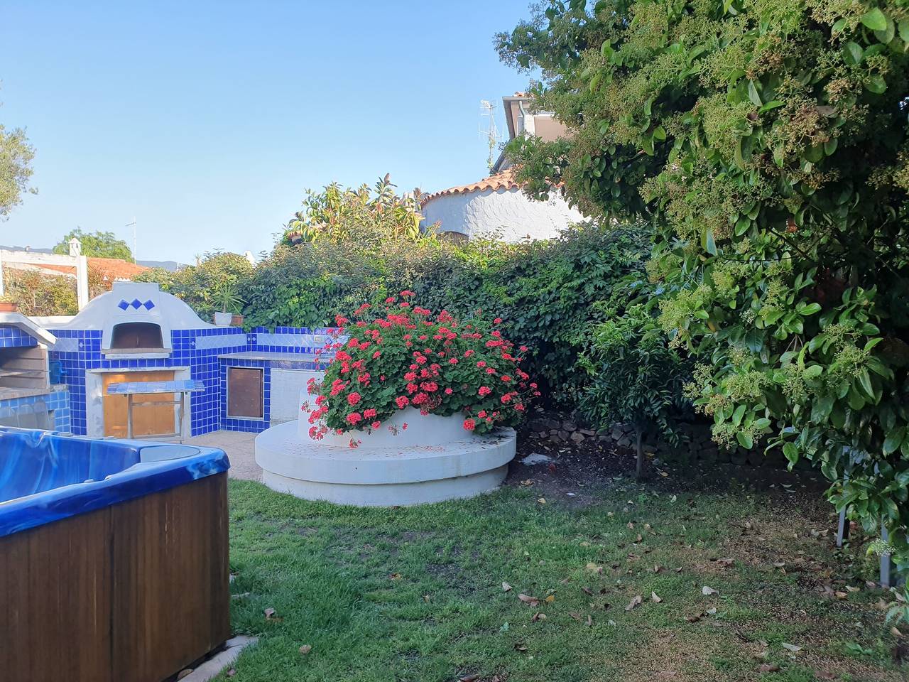 Villa 'In Riva al Mare' con idromassaggio e Wi-Fi in La Conia, Arzachena
