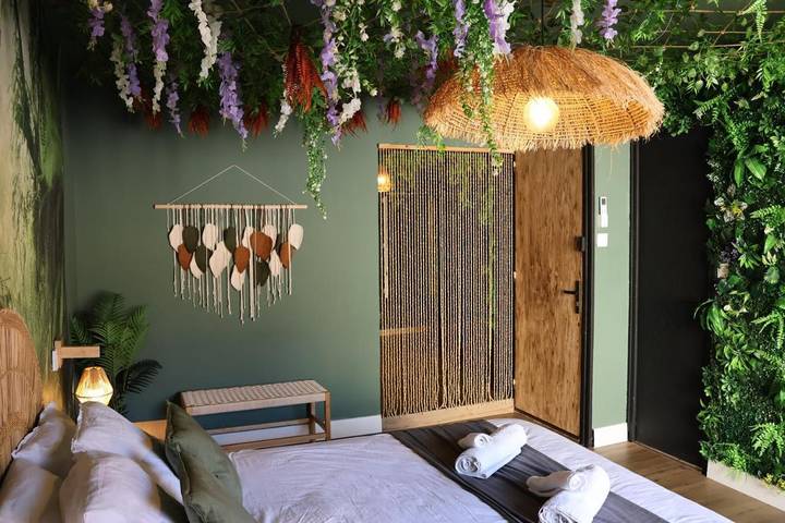 Gîte pour 2 personnes, avec terrasse et jacuzzi à Port-de-Bouc - 3