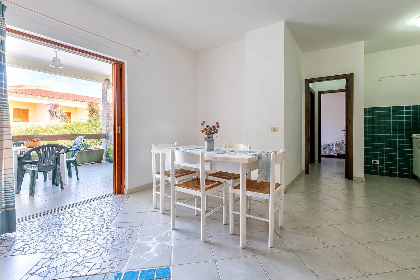 Appartement entier, Appartement '49pc1' avec terrasse privée in Trinità d'Agultu e Vignola, Olbia-Tempio