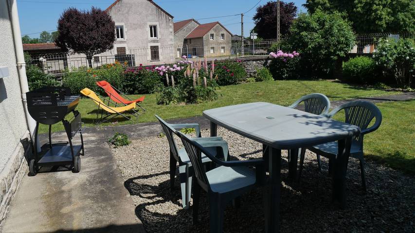 Gîte pour 4 personnes, avec jardin dans Parc national de forêts - 2