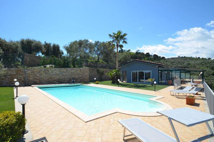 Ferienhaus für 12 Personen, mit Pool und Sauna sowie Garten, mit Haustier in Diano Marina Gemeinde - 2