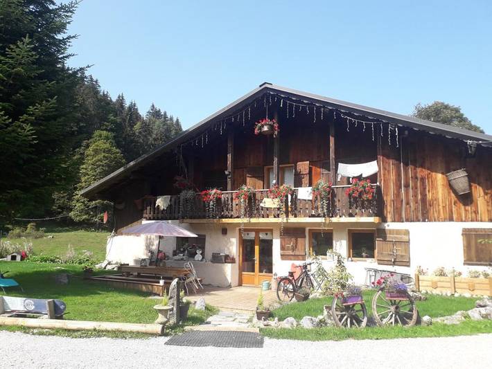 Maison de campagne pour 2 personnes, avec terrasse ainsi que vue et jardin - 1