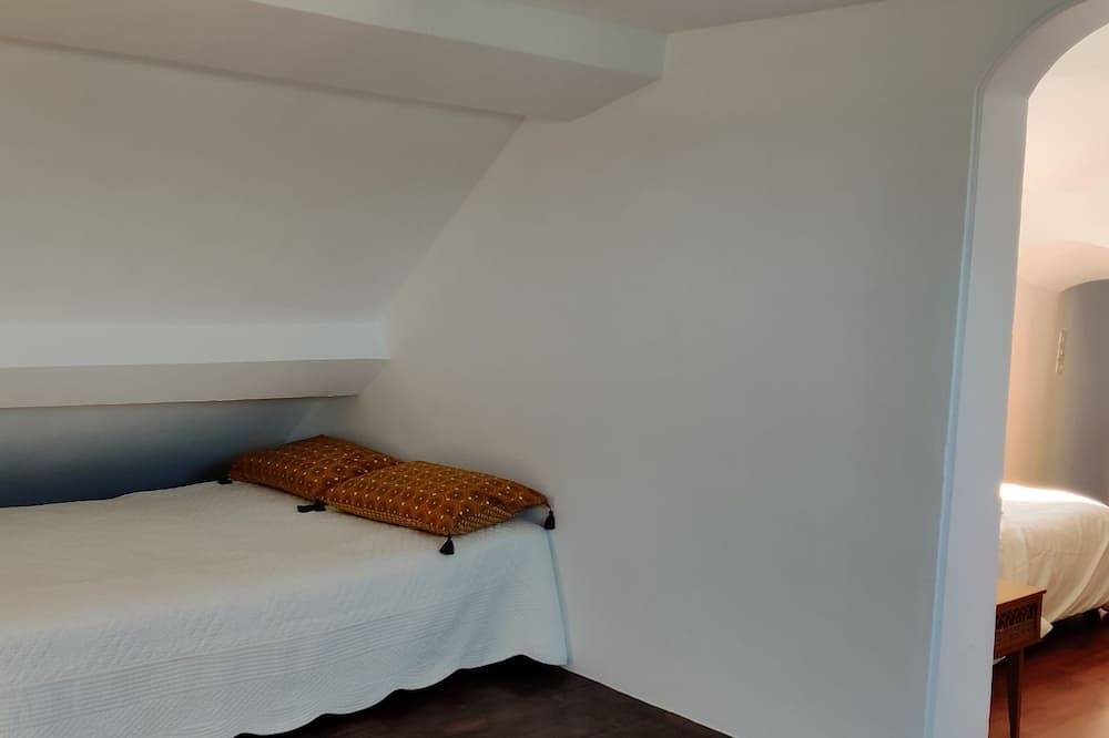 Appartement entier, Charmant 2 pièces à quelques minutes de Disneyland. in Lagny-sur-Marne, Seine-et-Marne