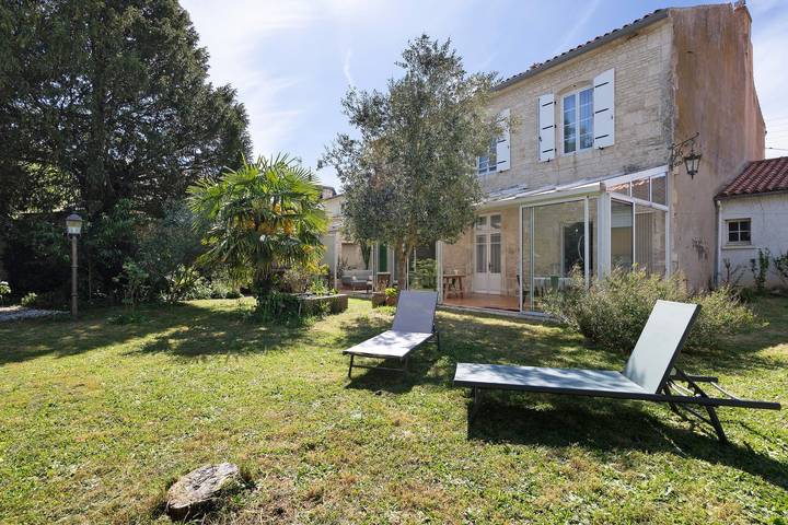 Ferienhaus „La Maison De Famille“ mit Terrasse, privatem Garten und Wlan in Luçon, Fontenay-le-Comte