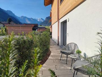 Gîte pour 2 personnes, avec terrasse et vue à Kandergrund