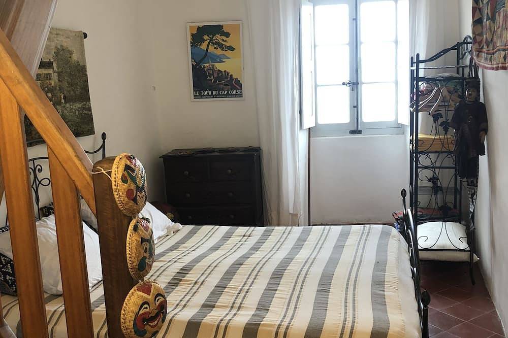 Character house 120m2, 3 ***, Grand Site de France, 2 panoramic terraces in Patrimonio Francia, Calvi e dintorni